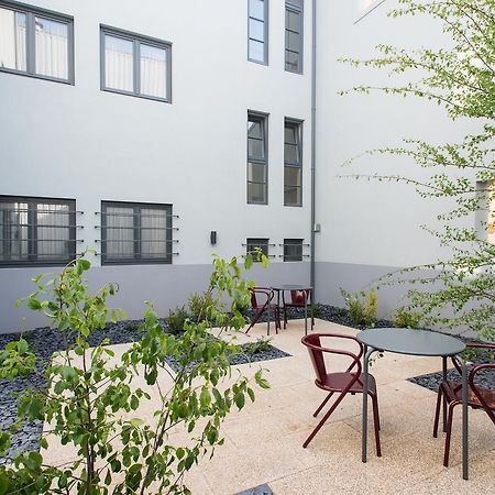 Oporto Serviced Apartments - Alvares Cabral Exterior foto